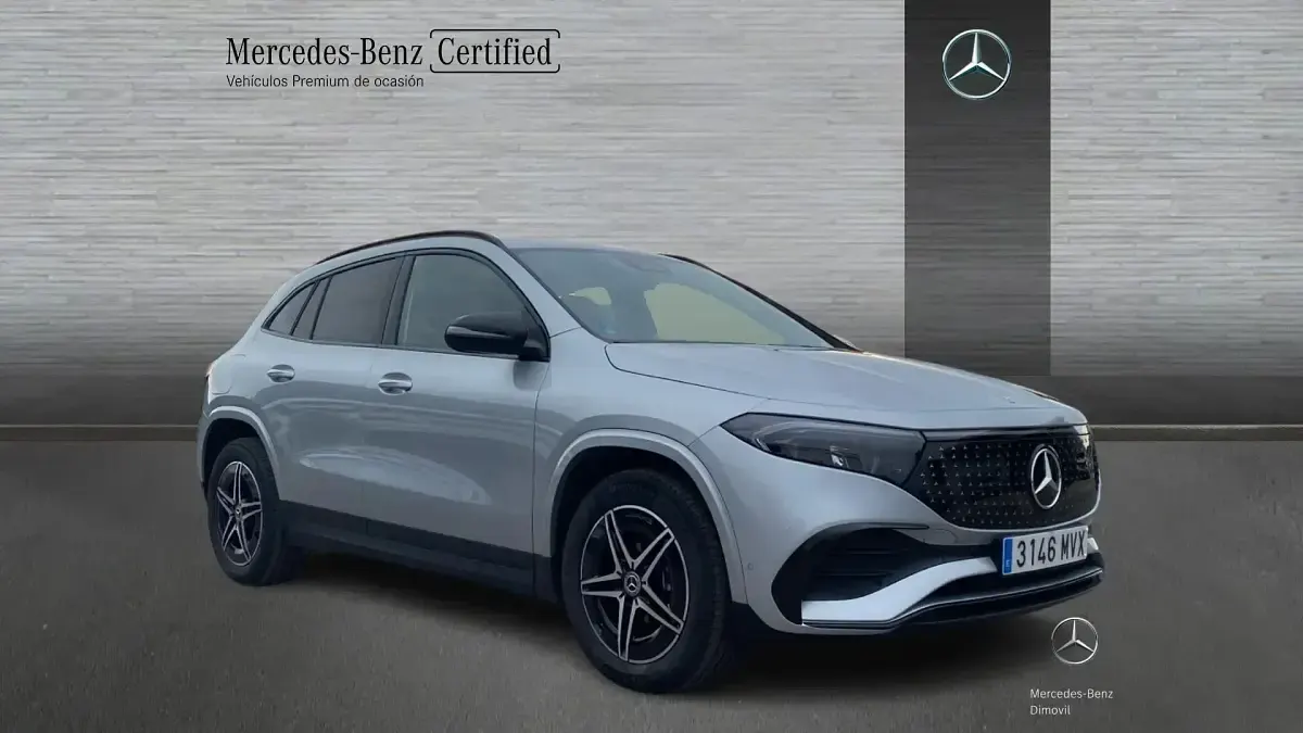 Käytetty Mercedes EQA250+ 139 kW (190 HP) 2024 Harmaa Katumaasturi