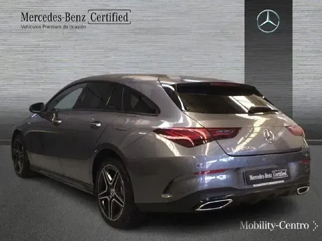 Usado Mercedes CLA250e 218 CV (160 kW) 2026 Gris montaña Coupe