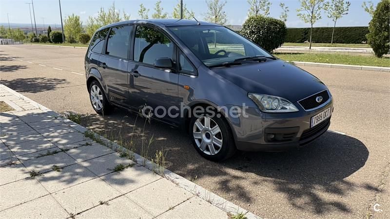 Usado Ford C-MAX Trend 109 CV (80 kW) 2004 Gris / plata Monovolumen