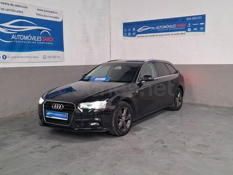 Usado Audi A4 177 CV (130 kW) 2012 Negro Familiar
