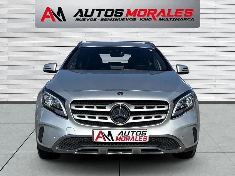 Usado Mercedes GLA200 136 HP (100 kW) 2018 Cinzento SUV