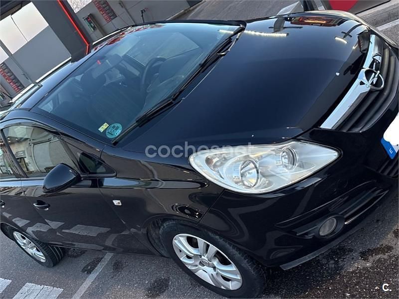 Usado Opel Corsa Enjoy 90 CV (66 kW) 2009 Negro Utilitario