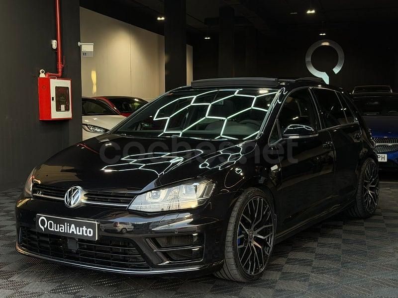 Usado VW Golf VII R 300 CV (220 kW) 2016 Negro Berlina