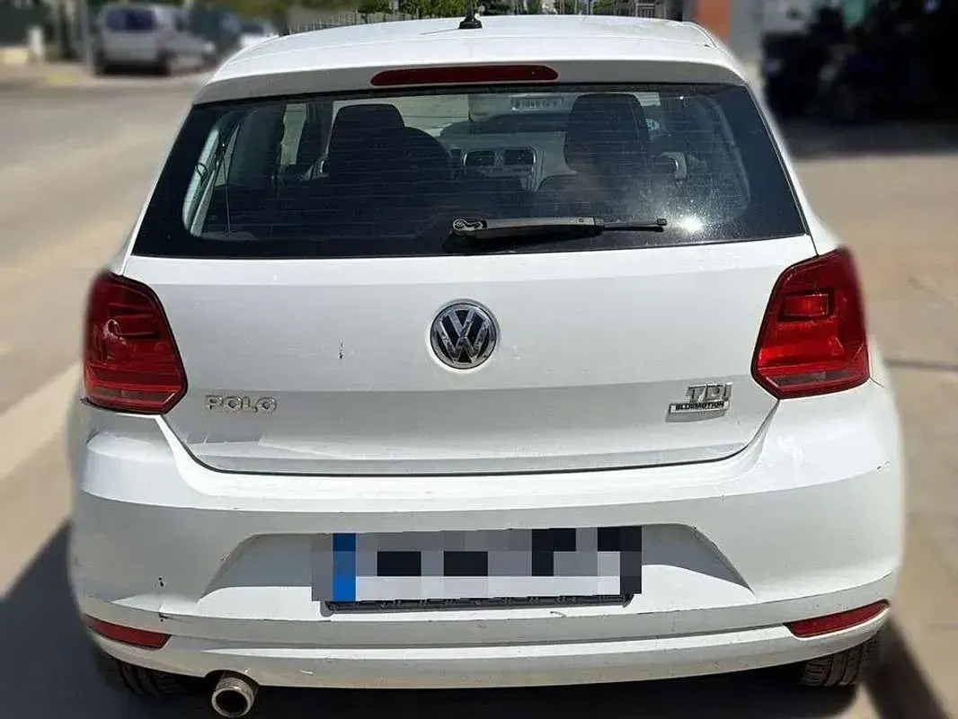 Usado VW Polo Sport 90 CV (66 kW) 2016 Blanco Utilitario