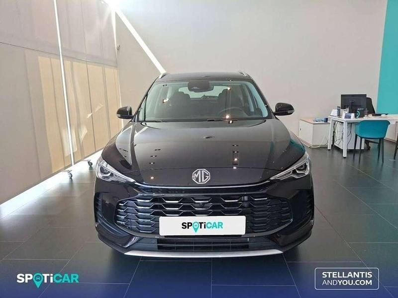 Usado MG ZS Comfort 199 CV (146 kW) 2025 Negro SUV