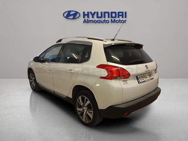 Usado Peugeot 2008 Allure 110 CV (80 kW) 2016 Blanco SUV