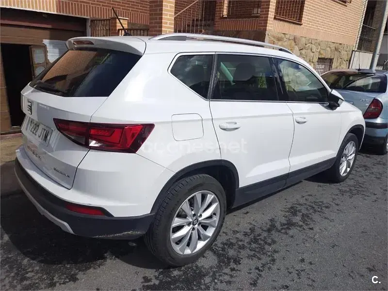 Usado Seat Ateca Ecomotive 115 CV (84 kW) 2016 Blanco SUV