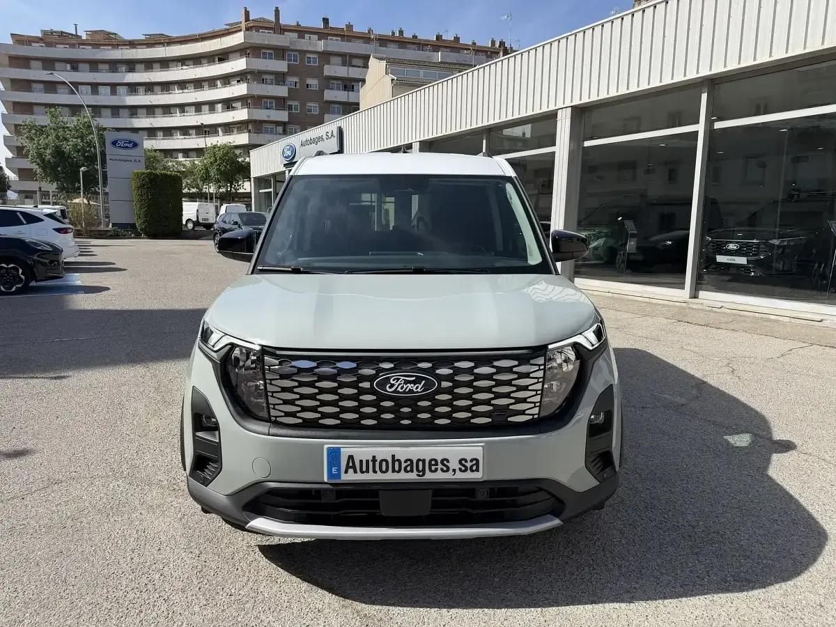 Nieuw Ford Tourneo Courier Active 100 kW (136 PK) 2026 Grijs MPV