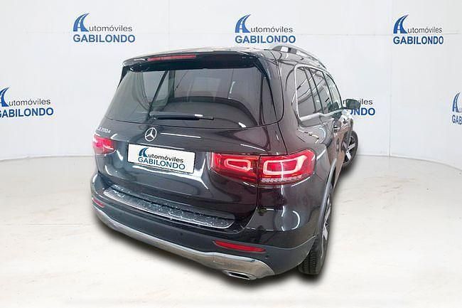 Usado Mercedes GLB200 Business 150 CV (110 kW) 2021 Negro SUV