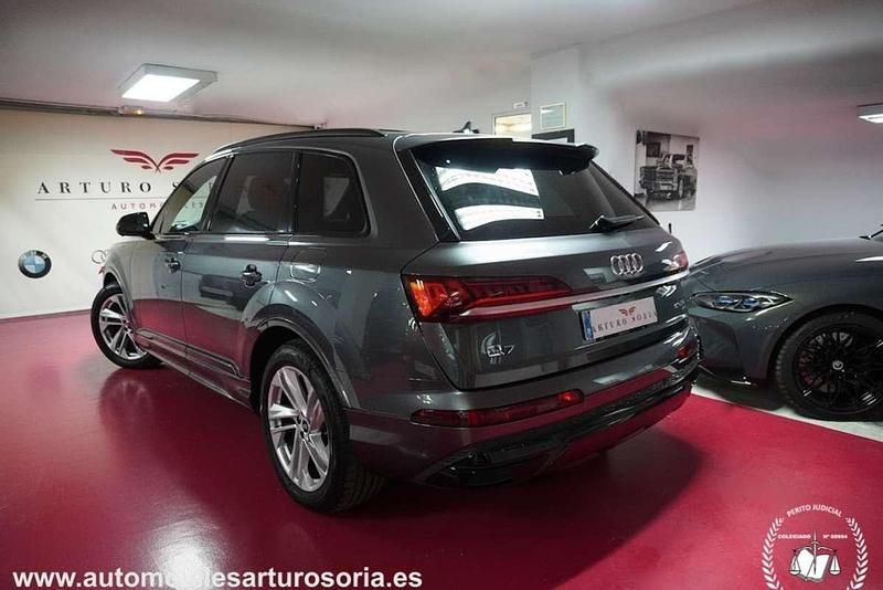 Usado Audi Q7 S-line plus 462 CV (339 kW) 2021 Gris SUV