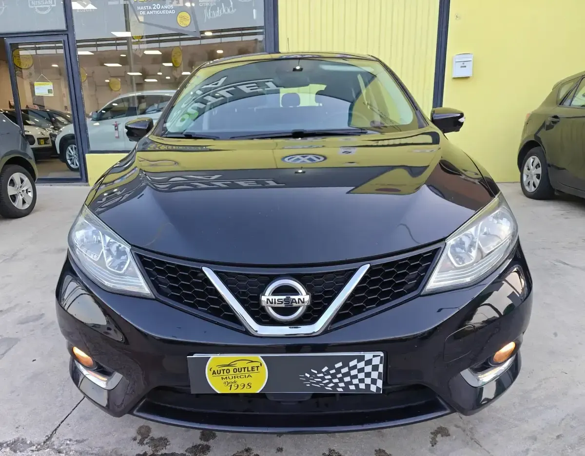 Usado Nissan Pulsar N-Connecta 110 CV (80 kW) 2018 Negro Utilitario