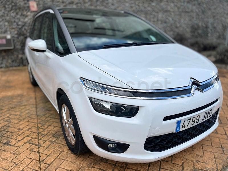 Usado Citroën Grand C4 Picasso Live 130 CV (95 kW) 2016 Blanco Monovolumen