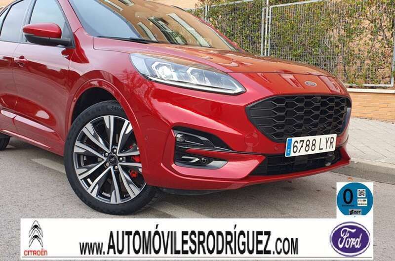 Burdeos Usado 2022 Ford Kuga ST-Line X SUV | 27.900 € (Precio justo) - Imagen 1/4