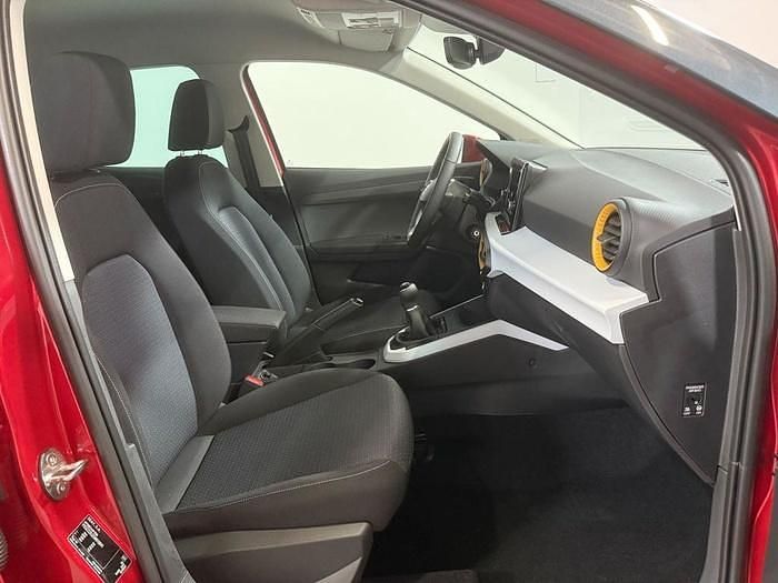 Nuevo Seat Arona Style 95 CV (69 kW) 2025 Rojo SUV