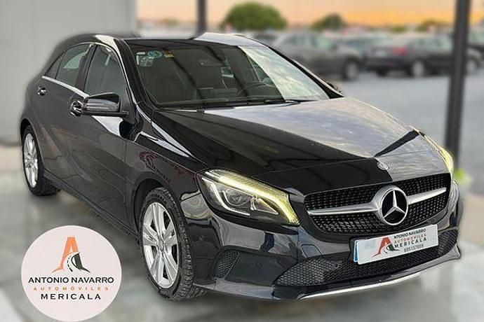 Usado Mercedes A180 Business 115 CV (84 kW) 2016