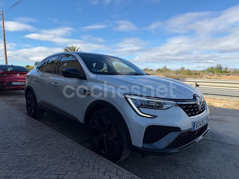 Usado Renault Arkana RS Line 145 CV (106 kW) 2022 Blanco SUV
