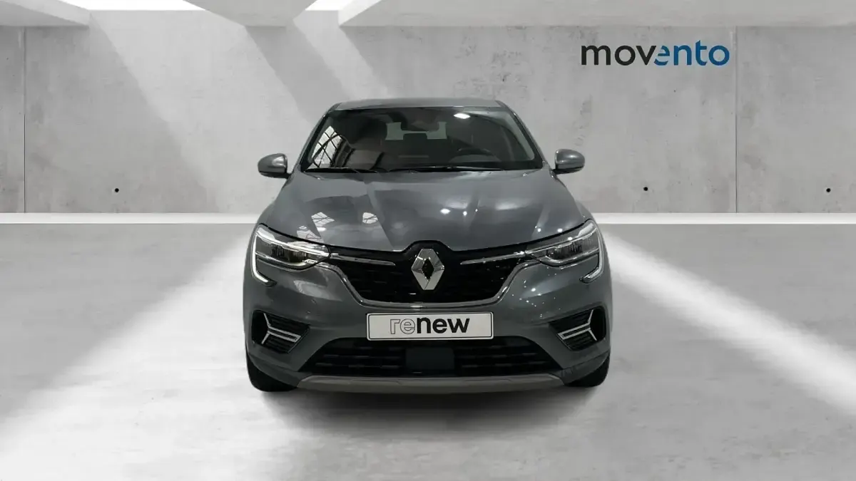 Usado Renault Arkana Techno 145 CV (106 kW) 2022 Gris SUV