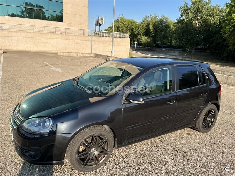 Negro Usado 2009 VW Golf VI GT Berlina | 6500 € (Precio justo) - Imagen 1/4
