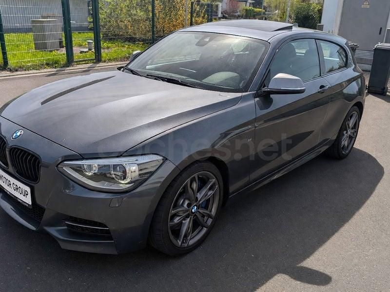 Usado BMW M135 320 CV (235 kW) 2014 Gris / plata Utilitario