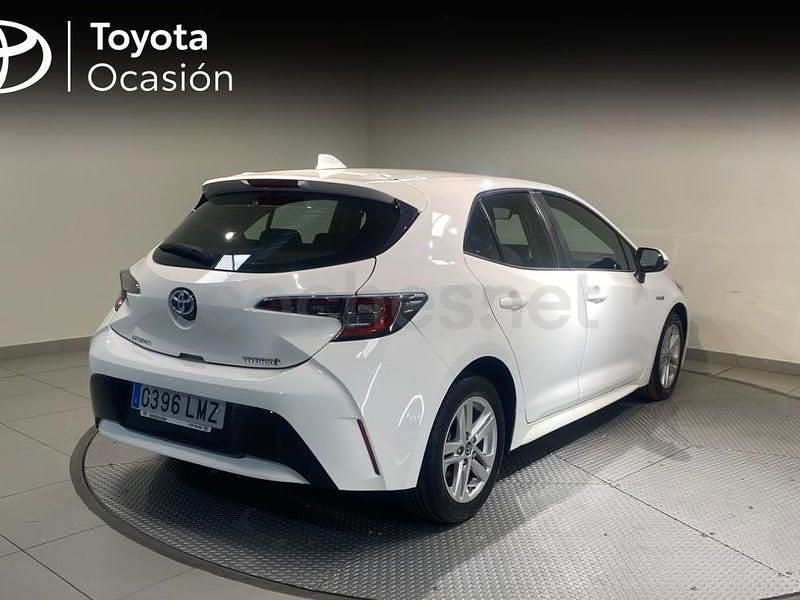 Usado Toyota Corolla Active 122 CV (89 kW) 2021 Blanco Berlina