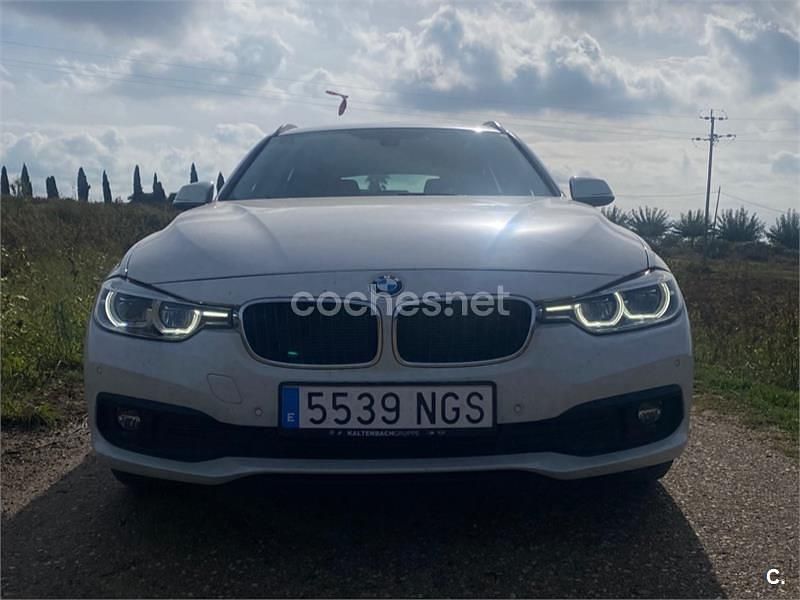 Usado BMW 320 Efficient Dynamics 190 CV (139 kW) 2016 Blanco Familiar