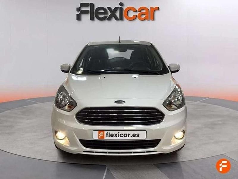 Usado Ford Ka Plus Ultimate 86 CV (63 kW) 2018 Blanco Utilitario