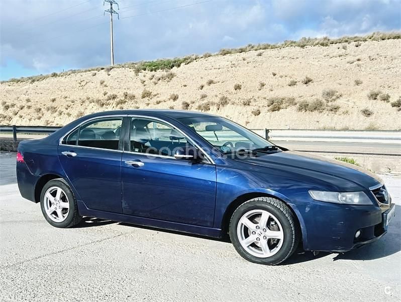 Usado Honda Accord Comfort 155 CV (114 kW) 2003 Azul Berlina