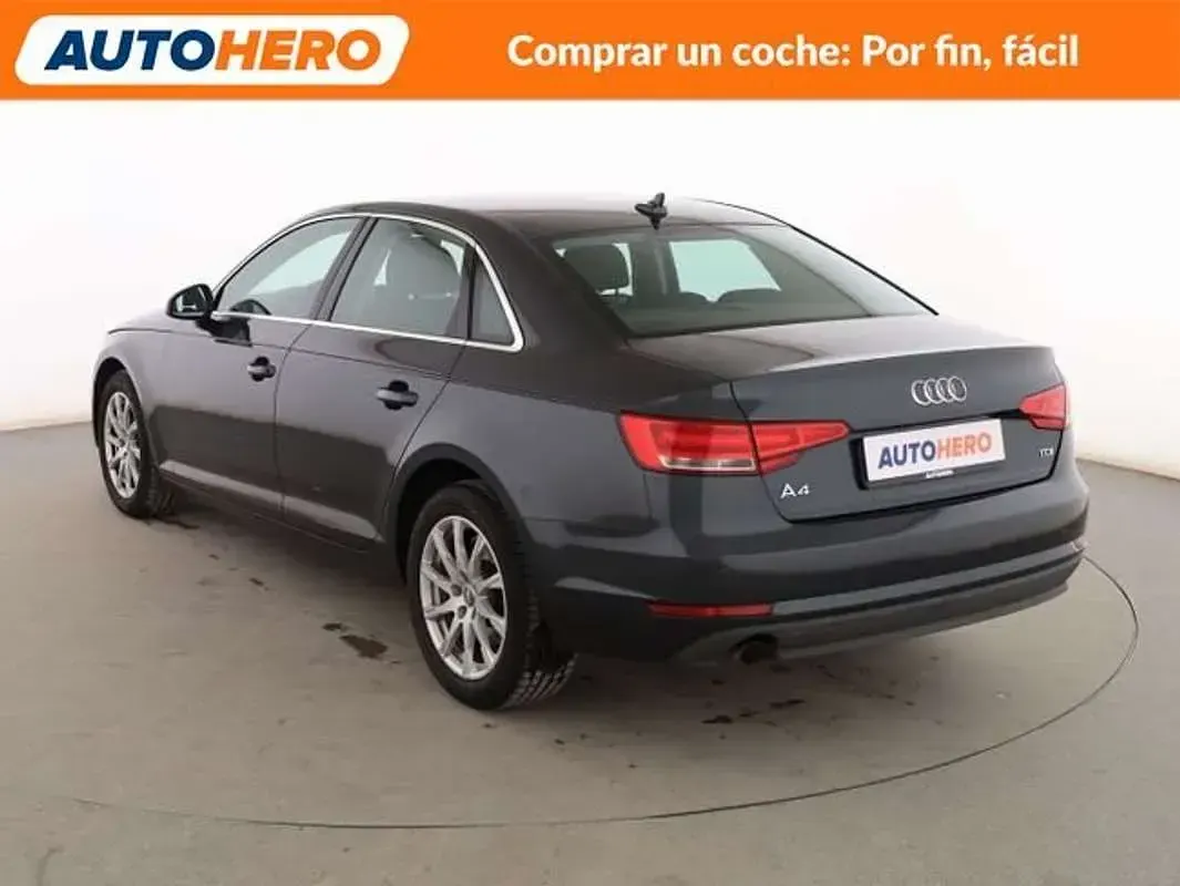 Usado Audi A4 Advanced 150 CV (110 kW) 2019 Gris Berlina
