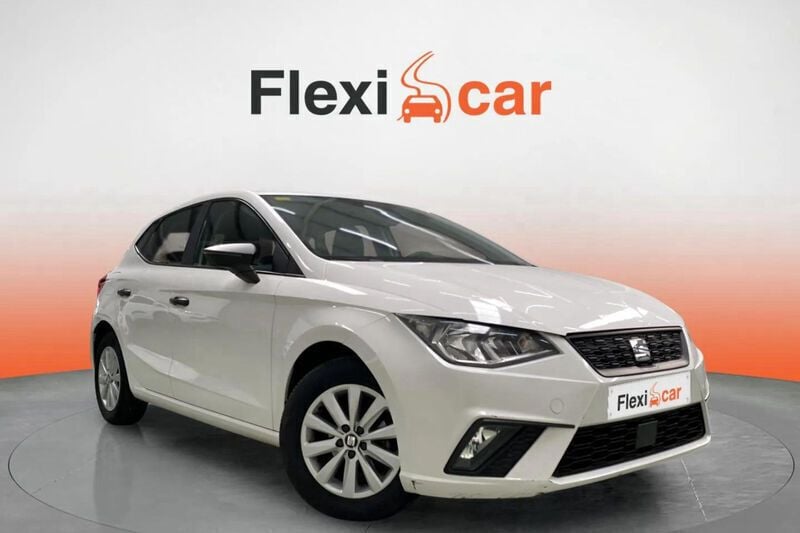 Blanco Usado 2018 Seat Ibiza Reference Berlina | 9690 € (Buen precio) - Imagen 1/4