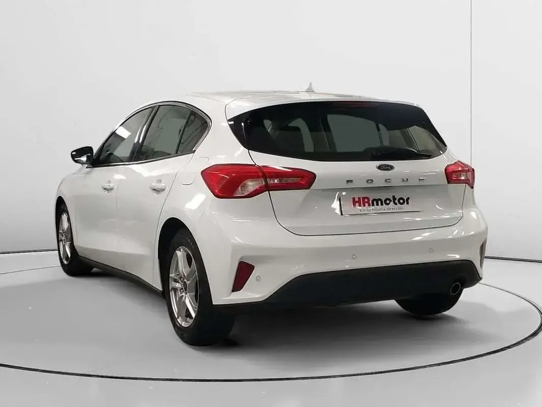 Usado Ford Focus Trend+ 95 CV (69 kW) 2019 Blanco Utilitario