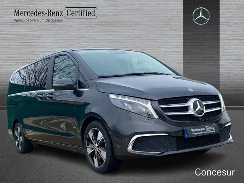 Usado Mercedes V300 Avantgarde 236 CV (173 kW) 2024 Grisnegro Monovolumen