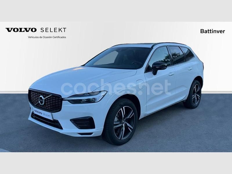 Blanco Usado 2021 Volvo XC60 R-Design SUV | 38.900 € (Un poco caro) - Imagen 1/4