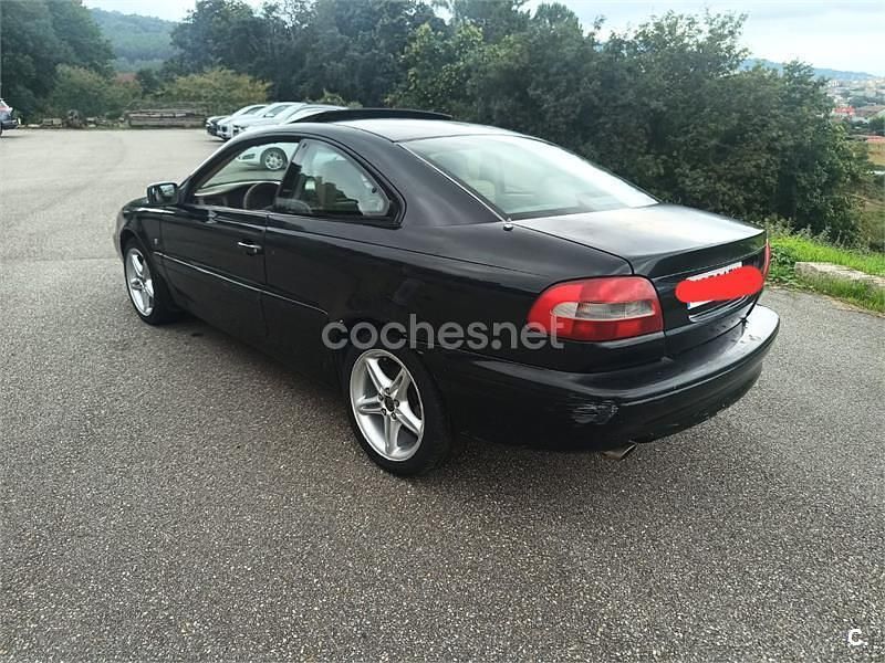 Usado Volvo C70 193 CV (141 kW) 2000 Negro Coupe