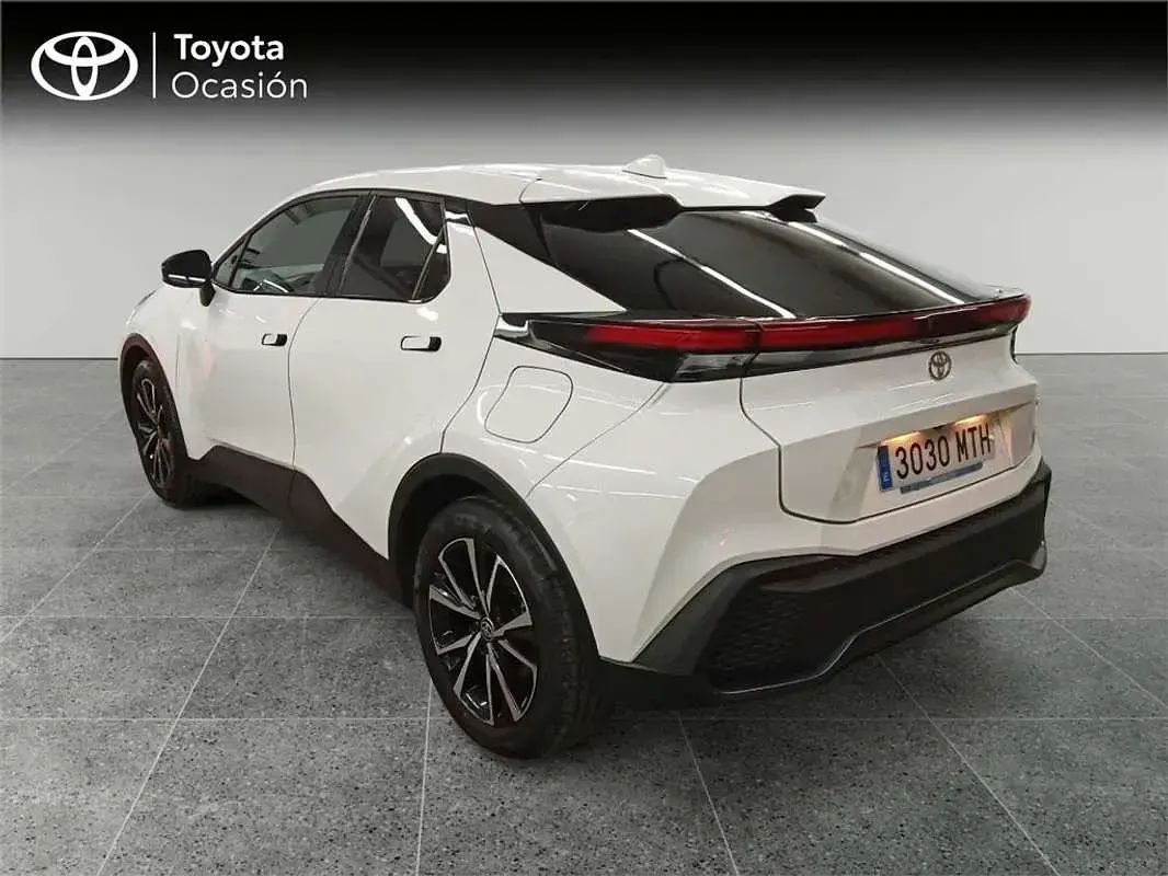 Usado Toyota C-HR Advance 140 CV (102 kW) 2024 SUV