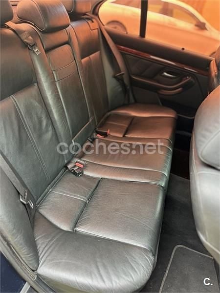 Occasion BMW 530 184 ch (135 kW) 2001 Bleue Berline