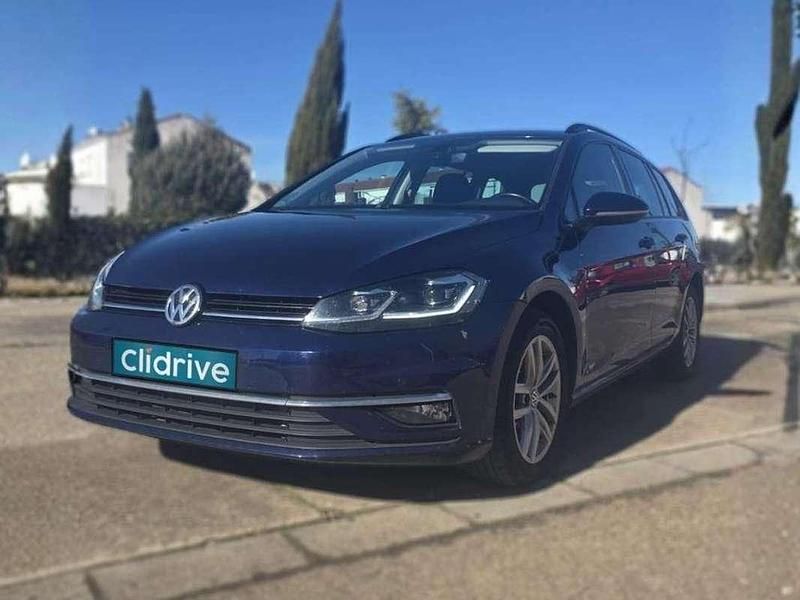 Usado VW Golf VII Advance 150 HP (110 kW) 2019 Azul Carrinha