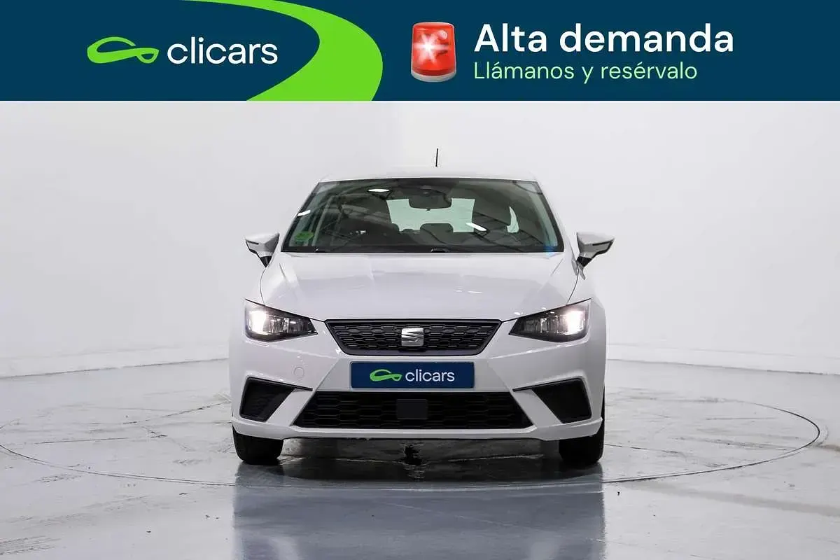 Usado Seat Ibiza Reference 80 CV (58 kW) 2022 Blanco Utilitario