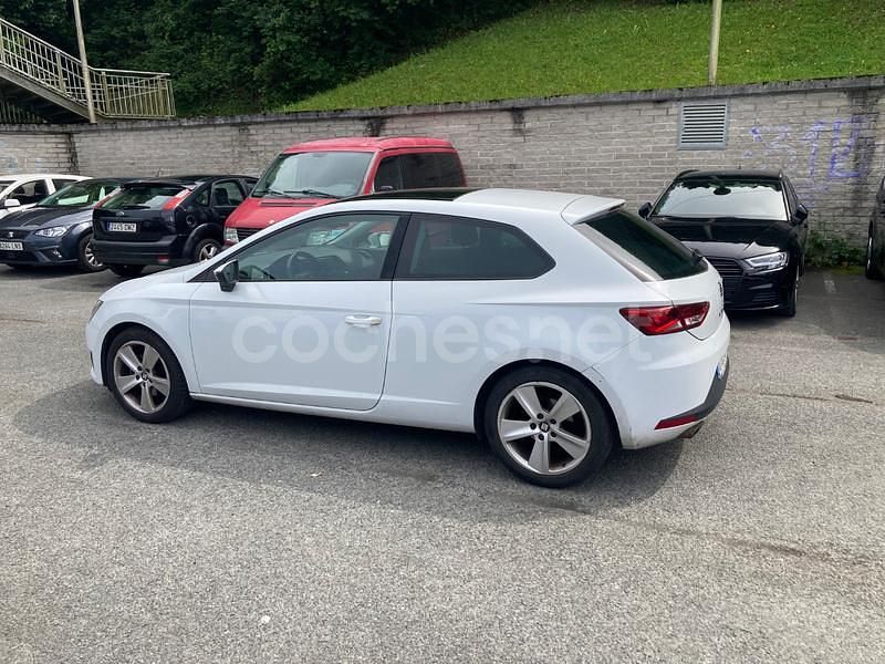 Usado Seat Leon FR 150 CV (110 kW) 2015 Blanco Berlina