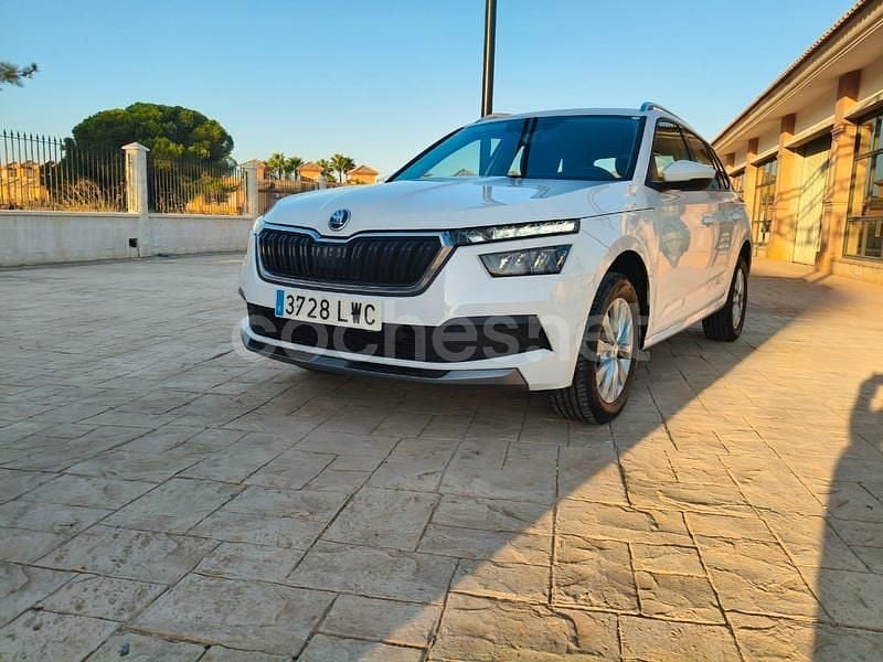 Blanco Usado 2022 Skoda Kamiq Ambition SUV | 16.990 € (Precio justo) - Imagen 1/4