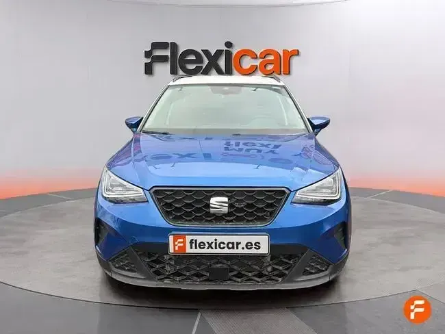 Usado Seat Arona Style 110 CV (80 kW) 2023 Azul SUV