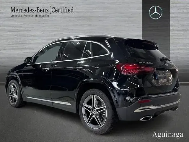 Usado Mercedes GLA250 218 CV (160 kW) 2025 Negro noche SUV