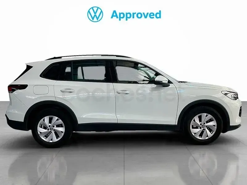 Usado VW Tiguan 130 CV (95 kW) 2026 Blanco SUV