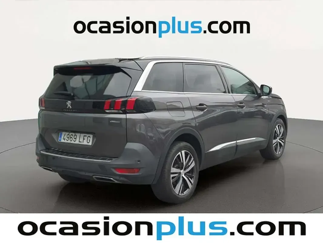 Usado Peugeot 5008 GT-line 131 CV (96 kW) 2020 Plateado SUV