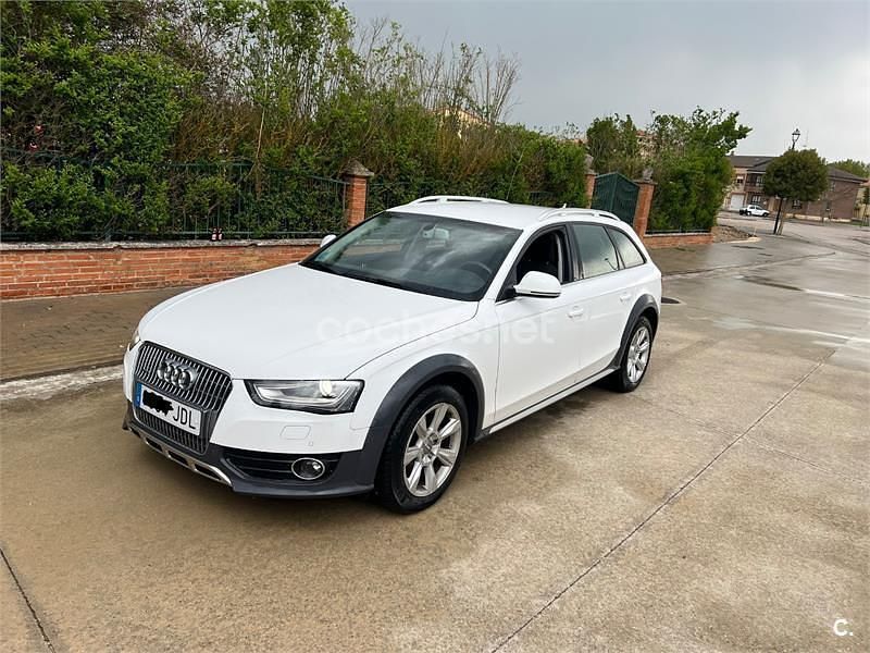 Blanco Usado 2015 Audi A4 Allroad Advanced Familiar | 12.500 € (Buen precio) - Imagen 1/4