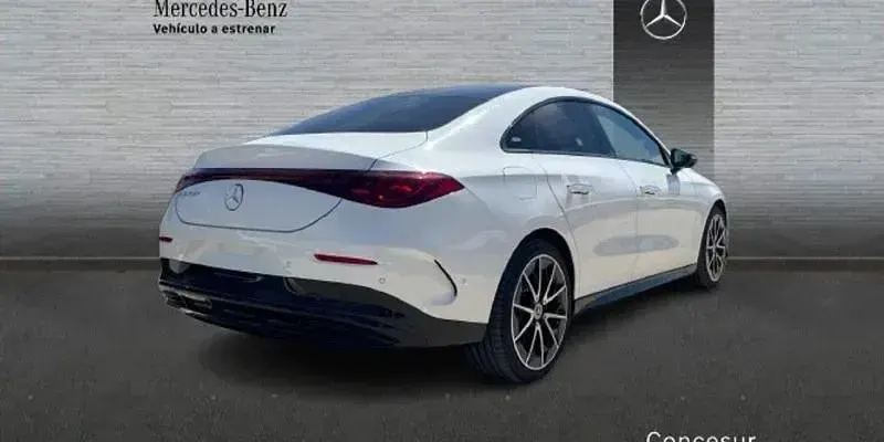 Nuevo Mercedes CLA 250+ 200 kW (272 CV) 2026 Blanco Berlina