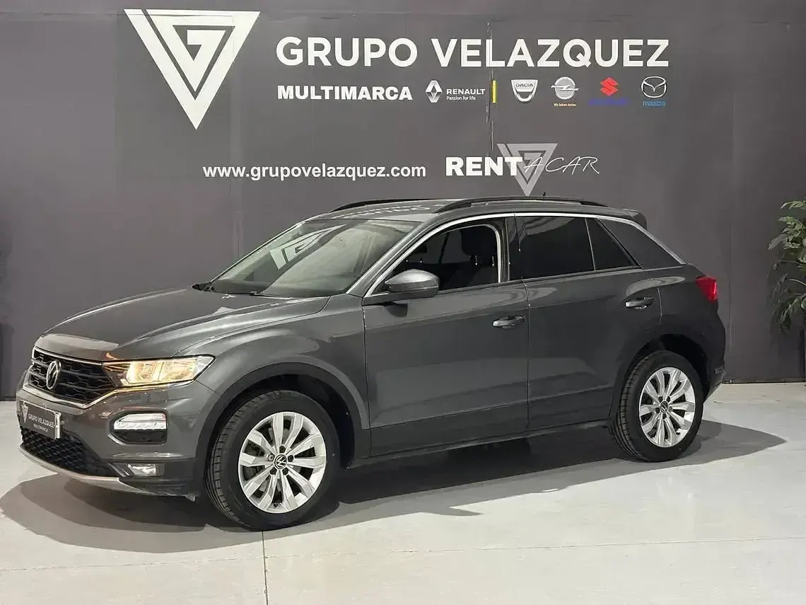 Usado VW T-Roc Advance 150 CV (110 kW) 2021 Gris SUV