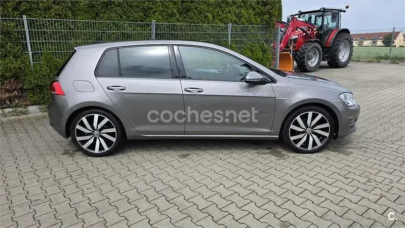 Usado VW Golf VII Sportline 150 CV (110 kW) 2014 Gris / plata Berlina