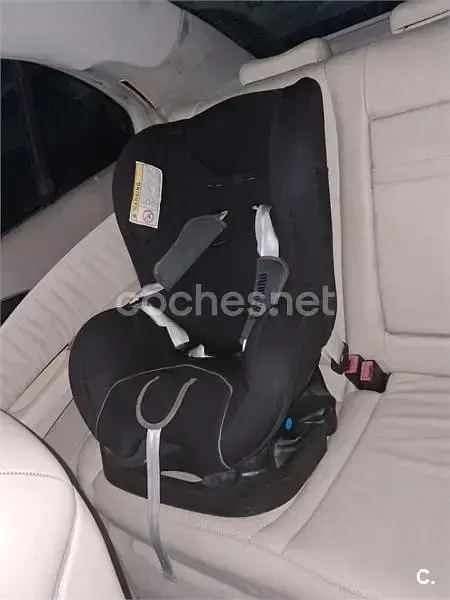 Usado Mercedes E320 Avantgarde 224 CV (164 kW) 2005 Negro Berlina