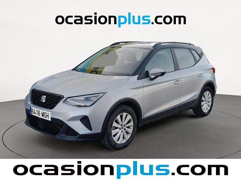 Gris plata Usado 2023 Seat Arona Style SUV | 14.955 € (Buen precio) - Imagen 1/4
