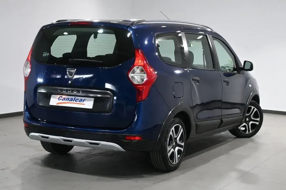 Usado Dacia Lodgy Lauréate 115 CV (84 kW) 2018 Azul Monovolumen